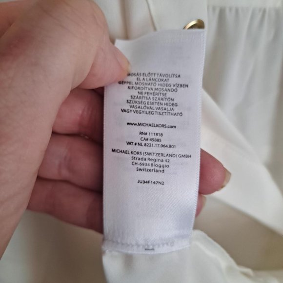 Michael Michael Kors Cream Gold Chain High Low Long Sleeve Blouse - Picture 4 of 10